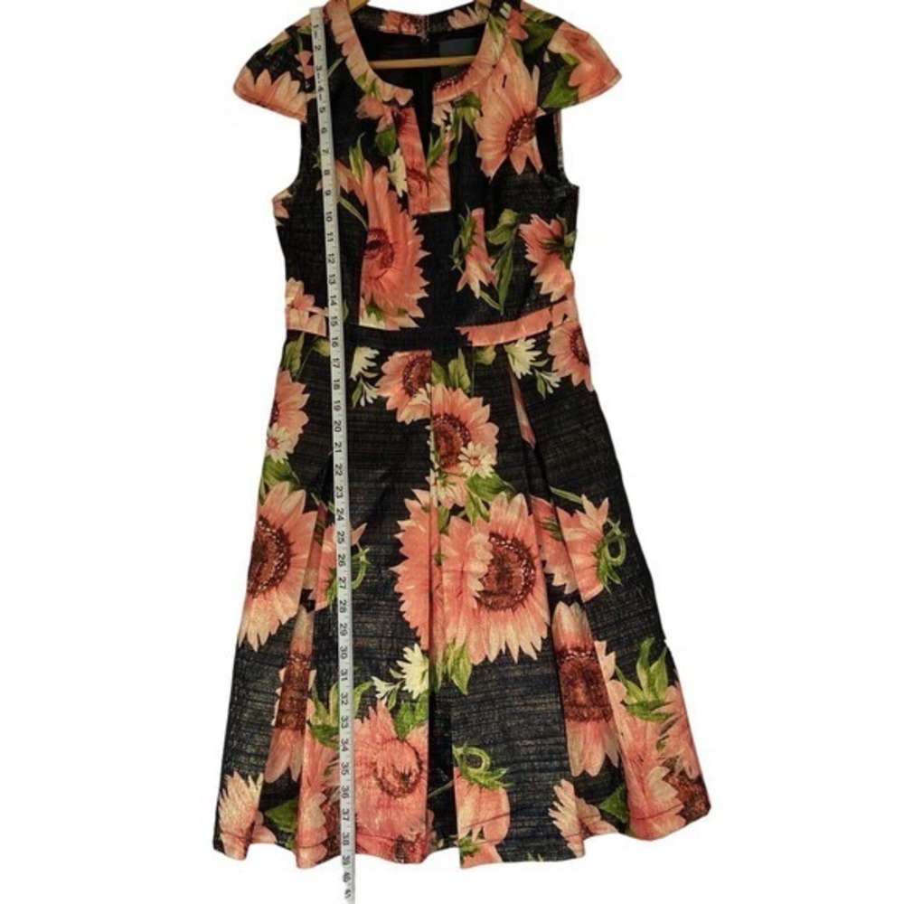 Modcloth Personal Boldness Metallic Floral‎ Fit And Flare Dress Size 6 - Picture 3 of 11